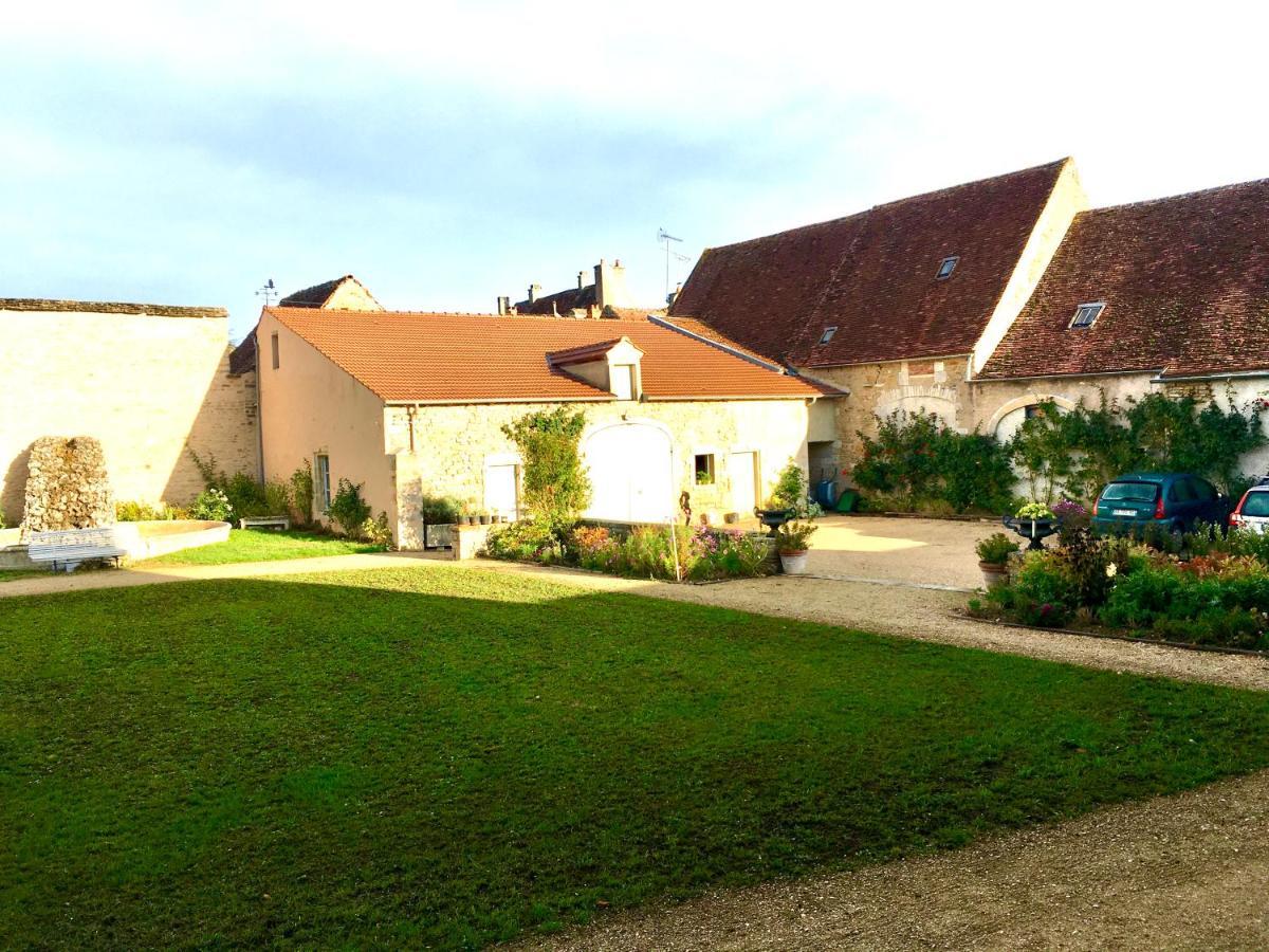 La Buffonnerie Bed & Breakfast Moutiers-Saint-Jean Dış mekan fotoğraf